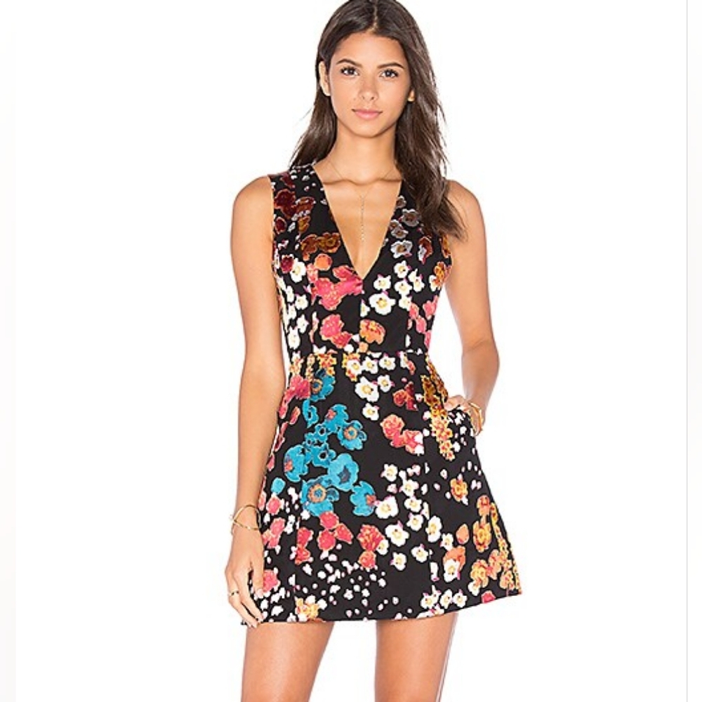 Alice + Olivia Revolve Patty V Neck Mini Dress In Floral Field Burnout Black 0